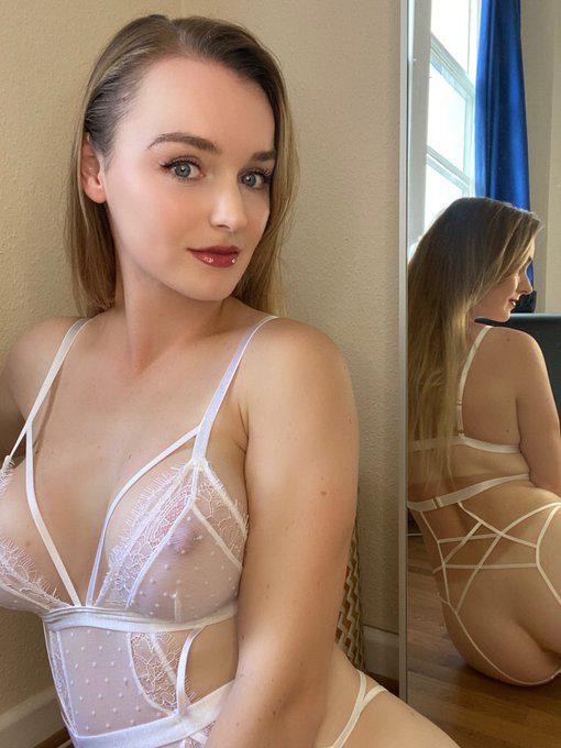 Emily - Escort in Bratislava